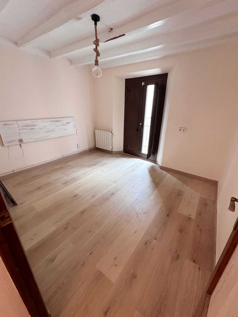 Instalación de suelos y tarimas en Reus